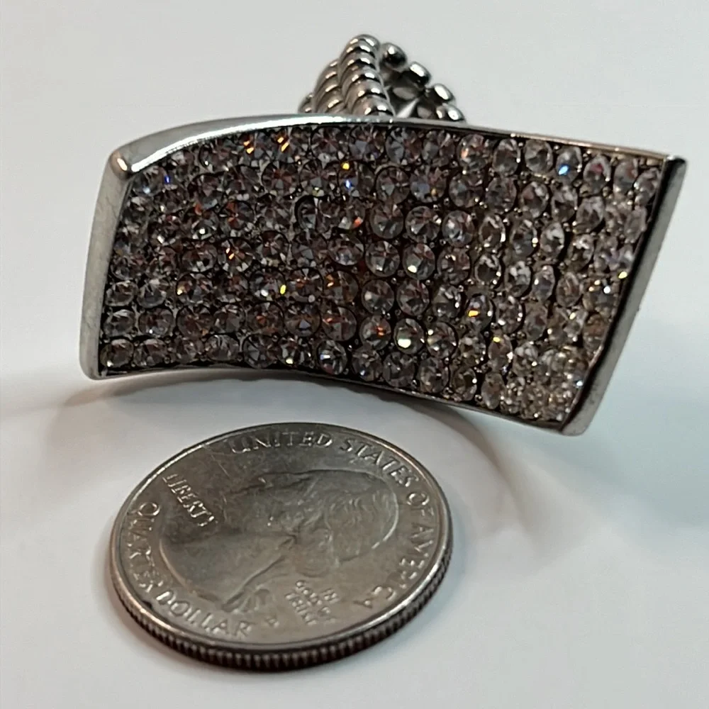 Artsy Bling Curl Ring | Clear Rhinestones